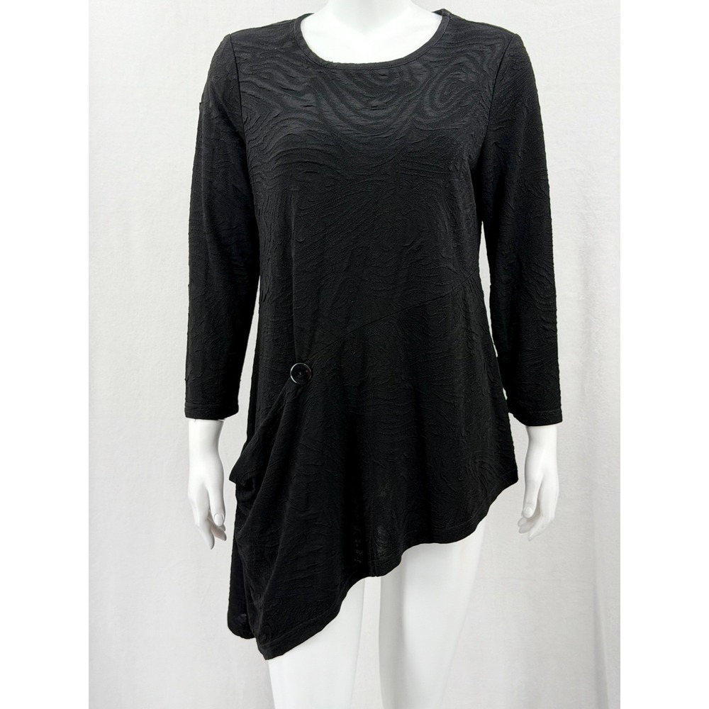 Yushi Top Womens Medium Black Asymmetrical Textured Drape Tunic Lagenlook Artsy